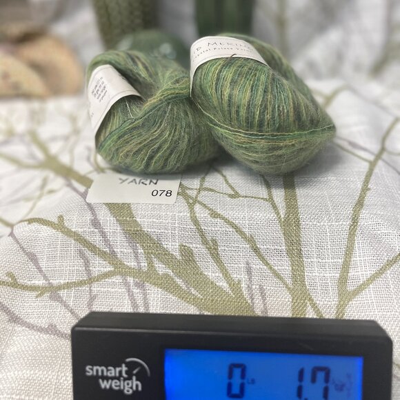 YARN 78 CRYSTAL PALACE YARN - KID MERINO NYLON BLEND - COLOR FERN MIX(GREEN) - Picture 4 of 4